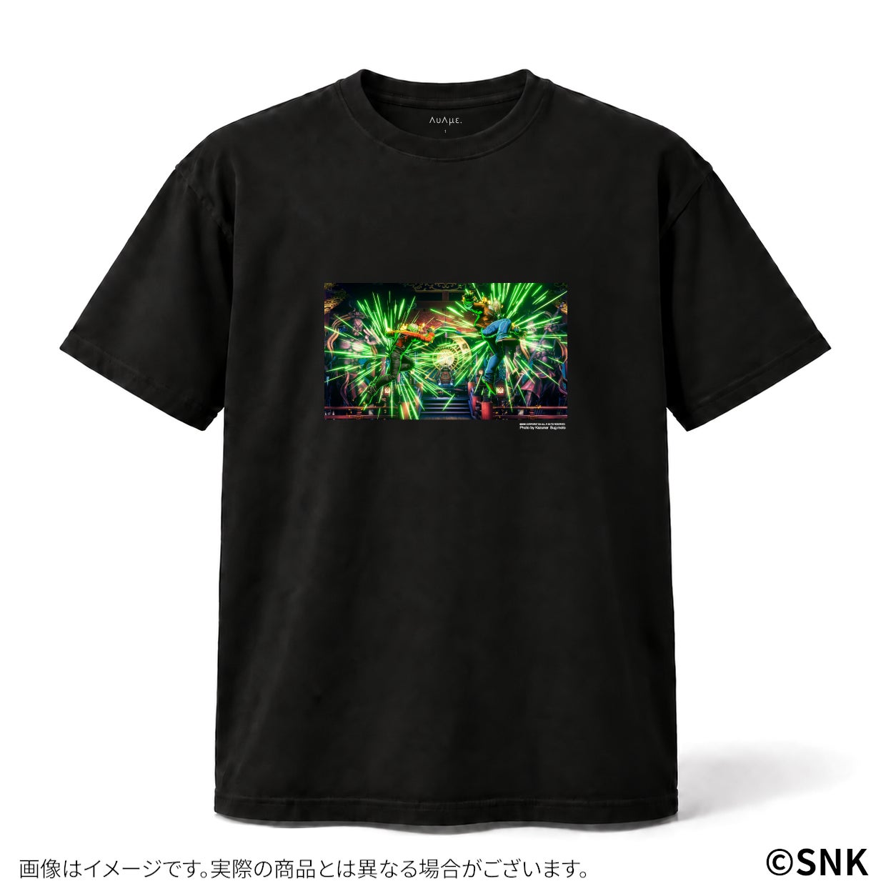 ゲーム映像の一場面をプリントした黒いPhoto TEE。